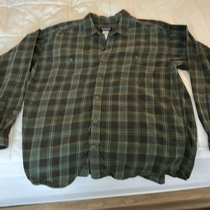Patagonia flannel long sleeve